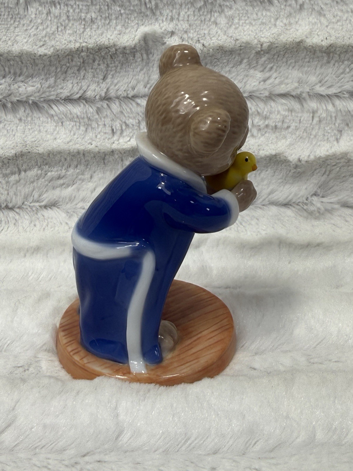 B&G Bing & Grondahl 2001 Victor Porcelain Teddy Bear Figurine Robe Bath Time