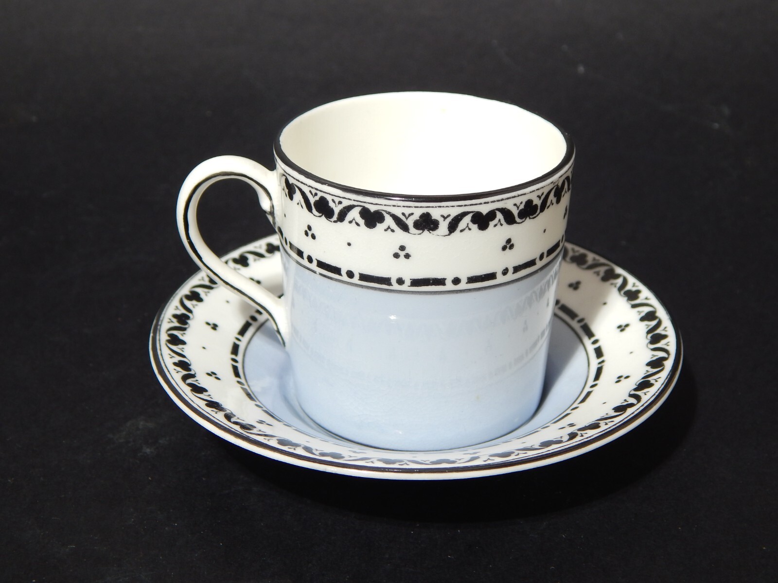 Rare Antique Edwardian Period English Fine Porcelain Crescent Cup
