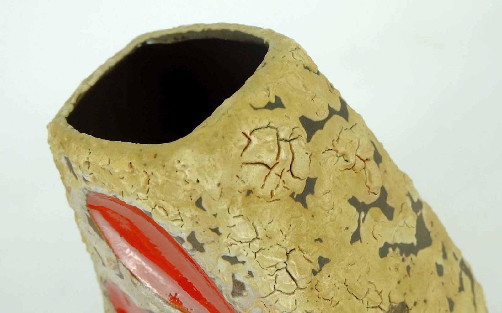 mid century fat lava VASE es-keramik WGP brown beige glaze red leaf pattern