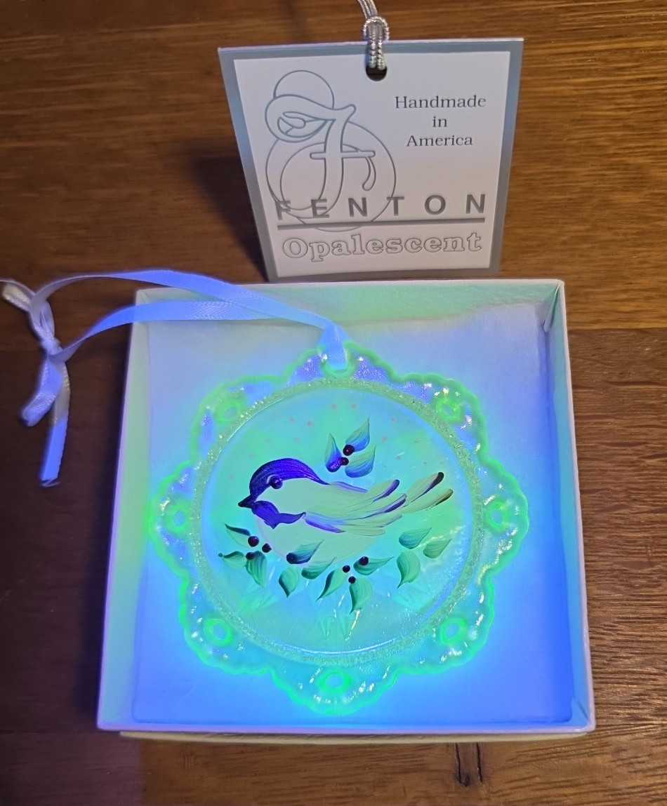 Fenton Hand Painted Vaseline Uranium Opalescent 1997 Bird Ornament