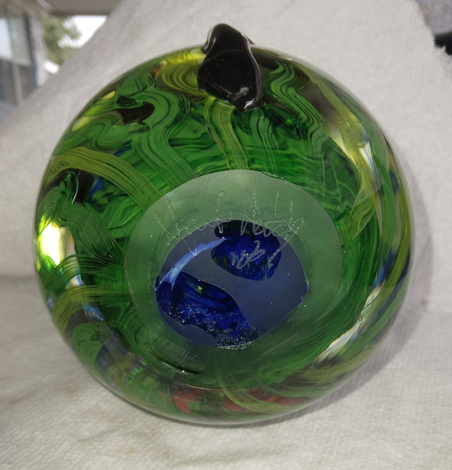 Mystery Artist Signed Tree Of Life 4.25″ Art Glass Paperweight