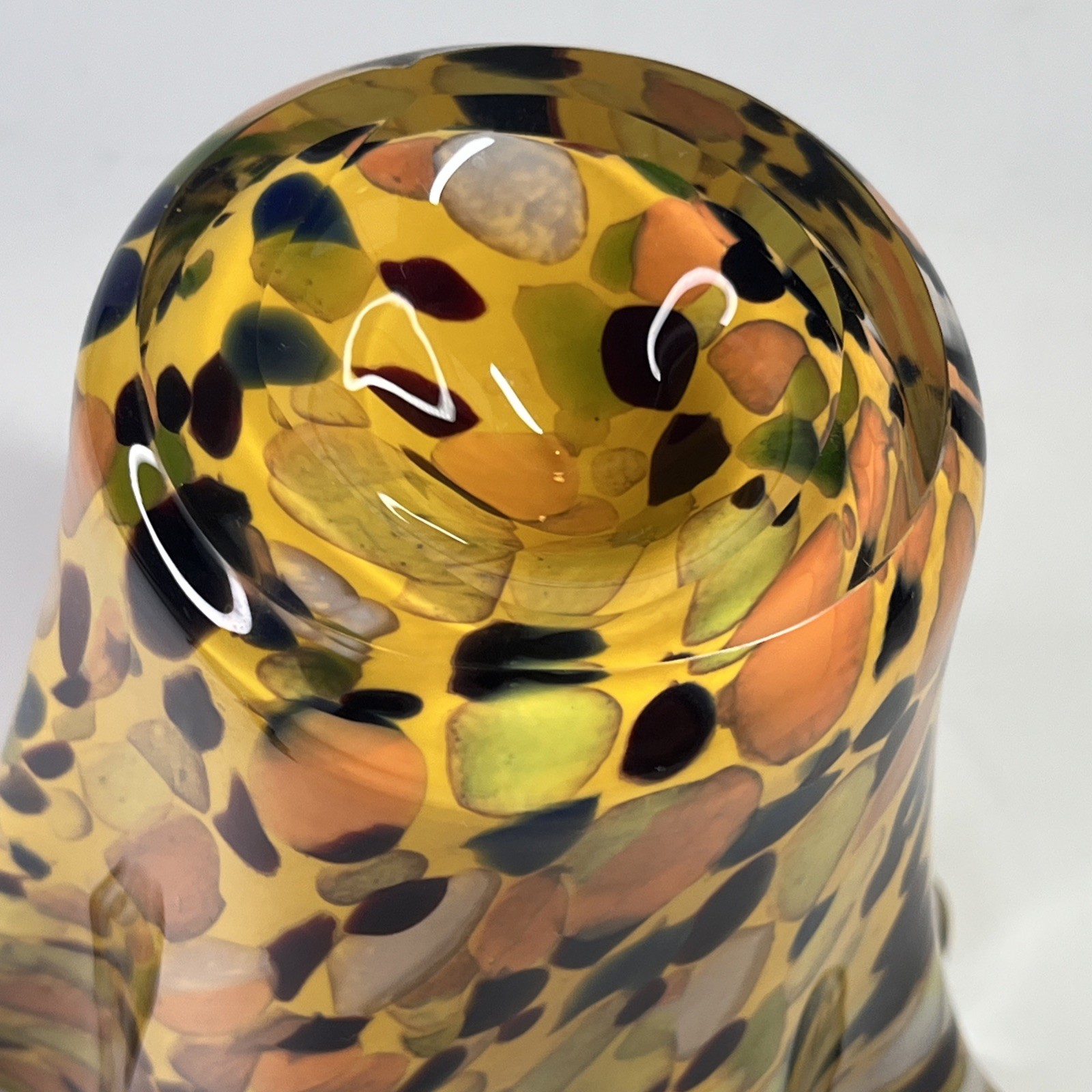 Alicja Hand Made 7 1/2″ Polish Art Glass Handkerchief Vase Made in Poland