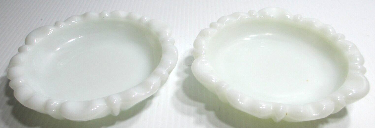 Vintage Anchor Hocking Glass Ashtrays PAIR White Milk Glass 5 3/8″ D