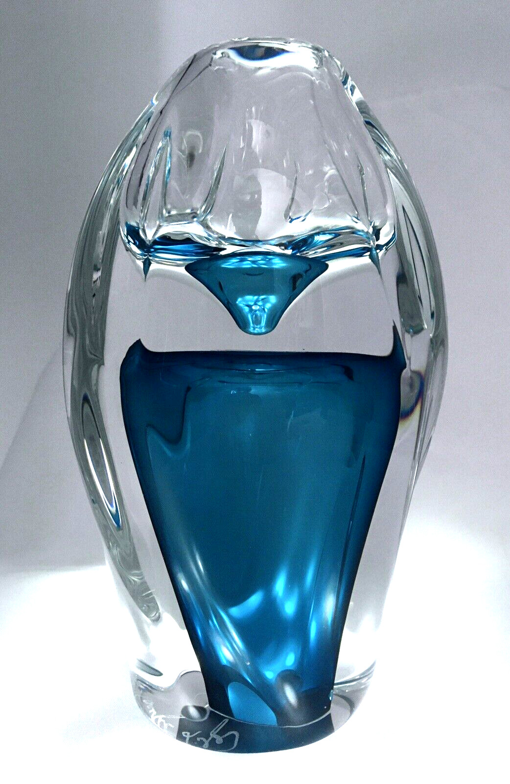 SkLo Blown Glass Vase Signed 6.5″ Sculpture Pacific Life CA Czech Lava Line