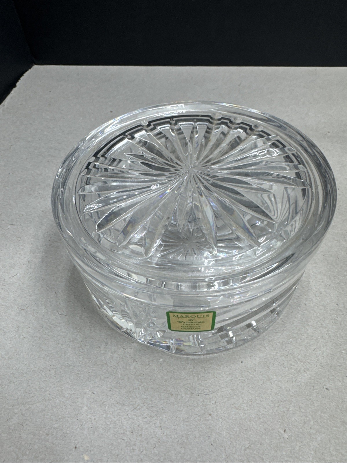 MARQUIS by WATERFORD GERMAN HANDCUT CRYSTAL ROUND LIDDED TRINKET JEWELRY BOX