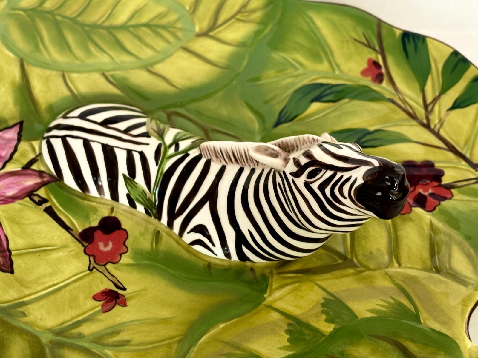 Tracy Porter Lotus Collection Server w/ Zebra Style #4612080