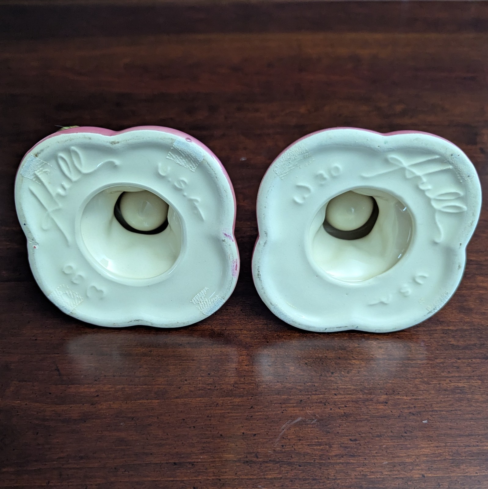 Vintage 1950s Hull Pottery Woodland Peach Green W30 Candlestick Holders MCM
