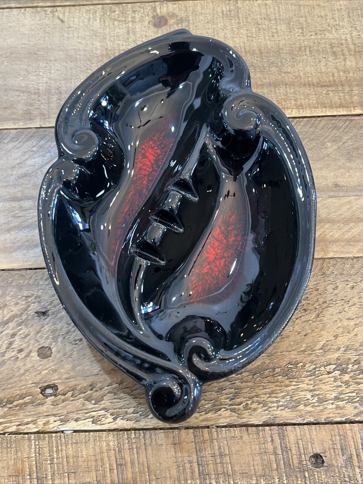 Vintage Maurice California Pottery Ashtray Black And Red High Gloss