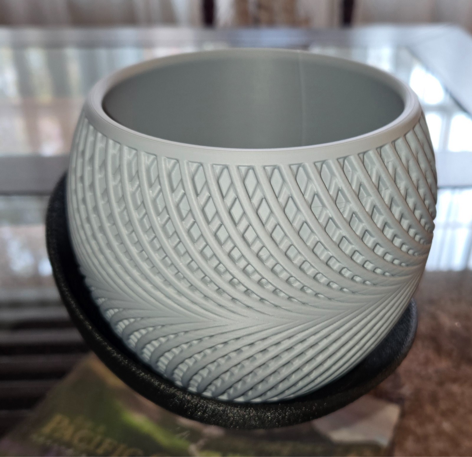 80mm 2 pc Planter Two-tone 3D printed