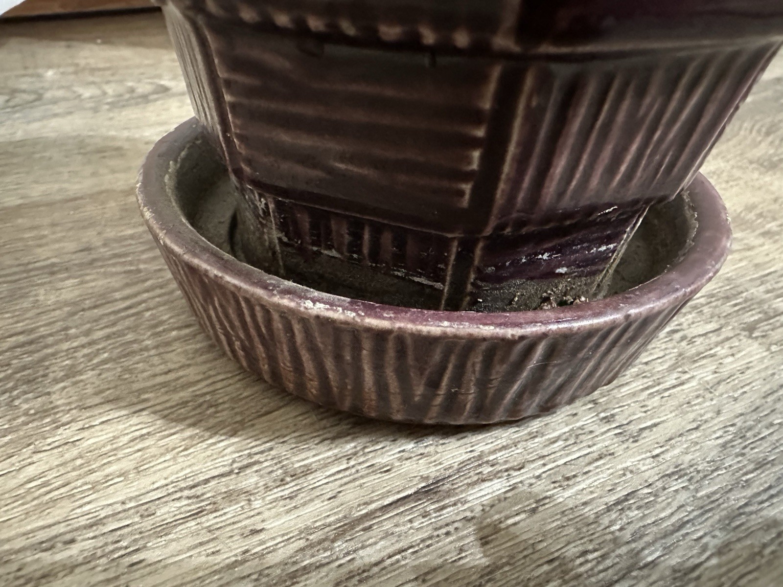 McCoy Basket Weave Planter Attached Saucer Maroon Vintage Retro Mcm 4×4 Inch