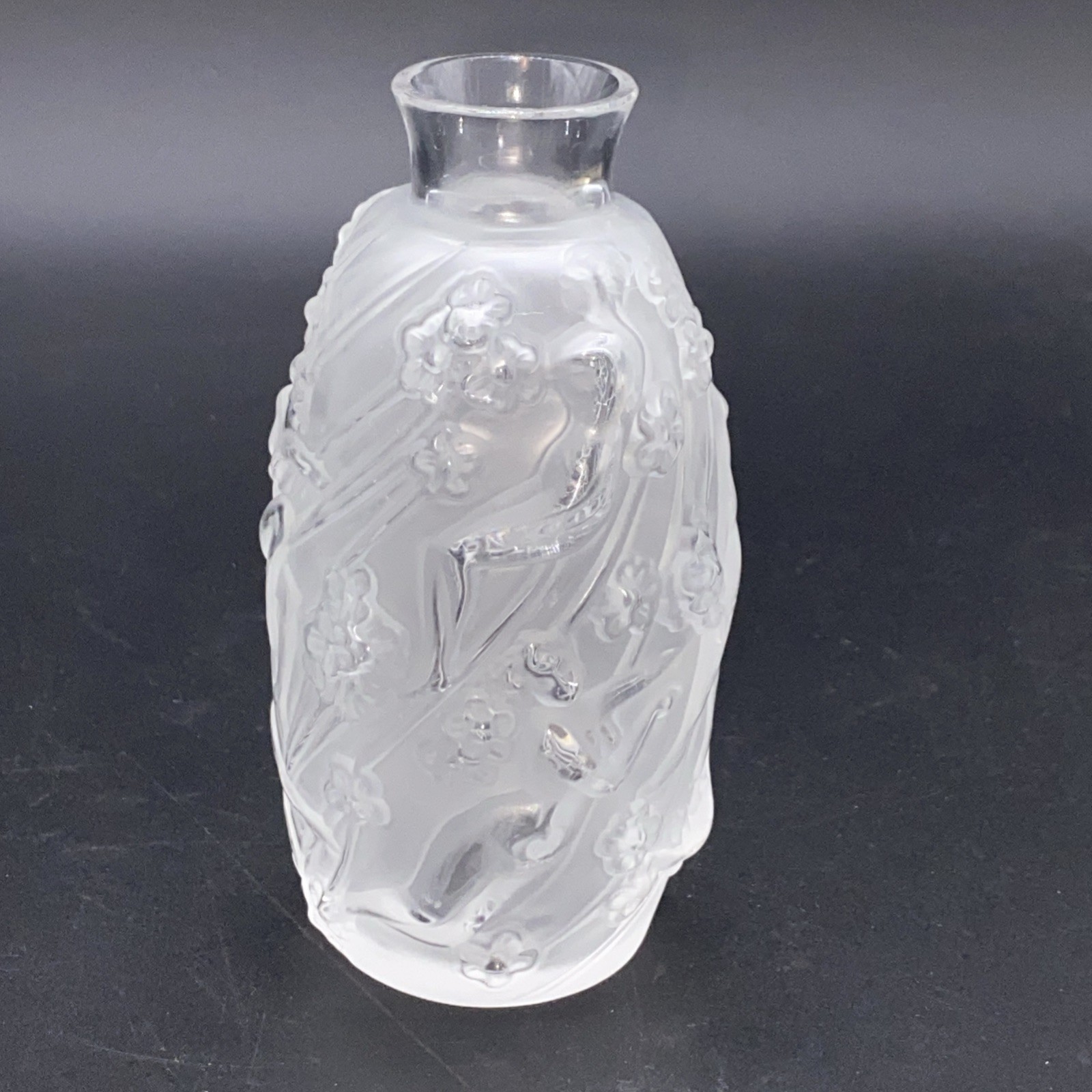 Lalique Femme Fleurs Nudes Bud Vase Women Flowers Approximately 4”