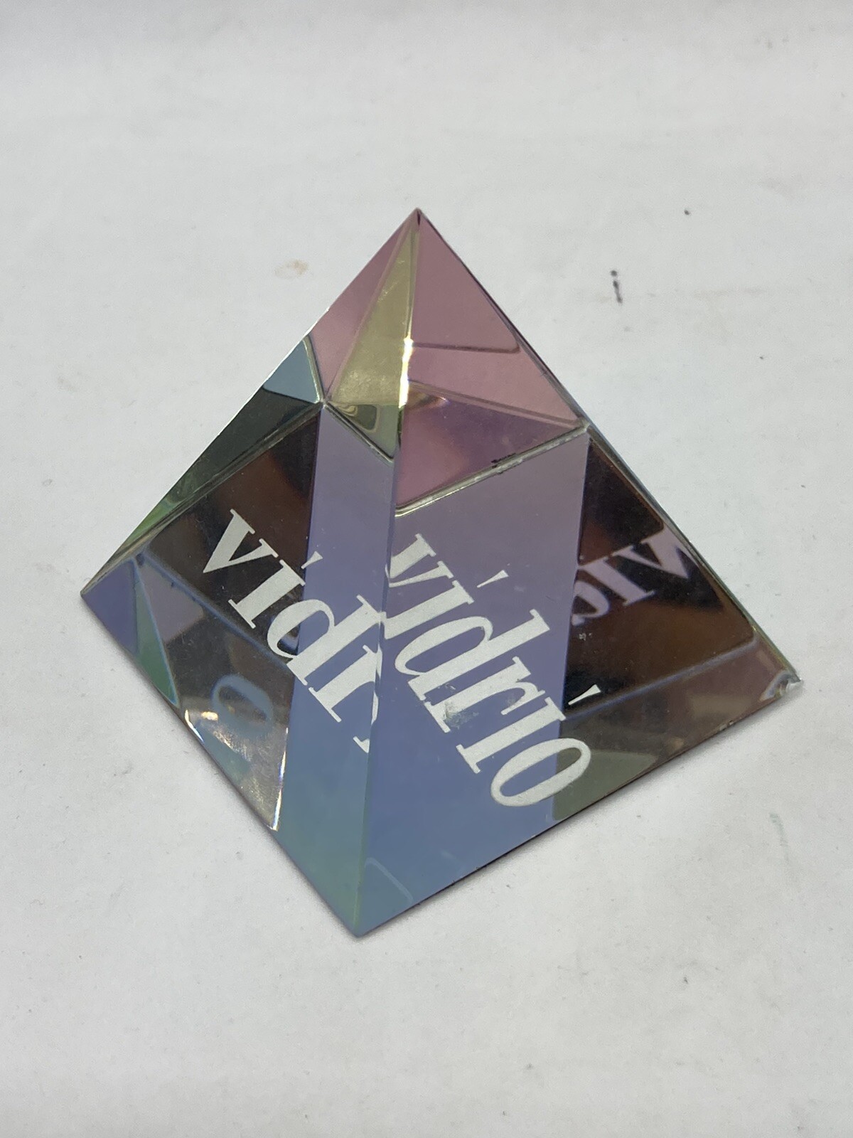 Vintage Vidrio Logo Pyramid Crystal Glass Paperweight Tabletop Art 18