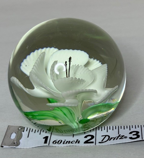 2 pc Art Glass Paperweight Lampwork Floral, Flower Design 3″ and 2.5″ Two Sizes