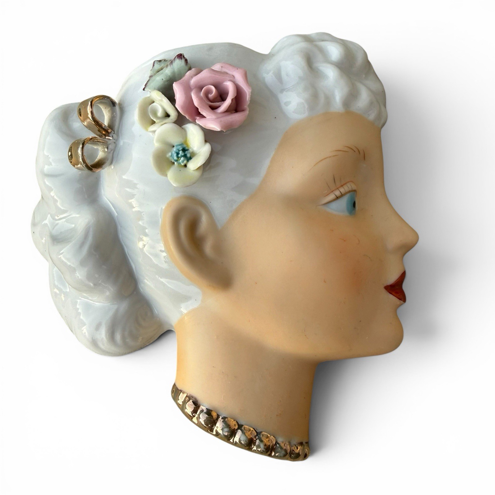 Vtg 1950s Lady Head Vase Wall Pocket Porcelain Planter 5 x 5x 1.5 Applied Roses