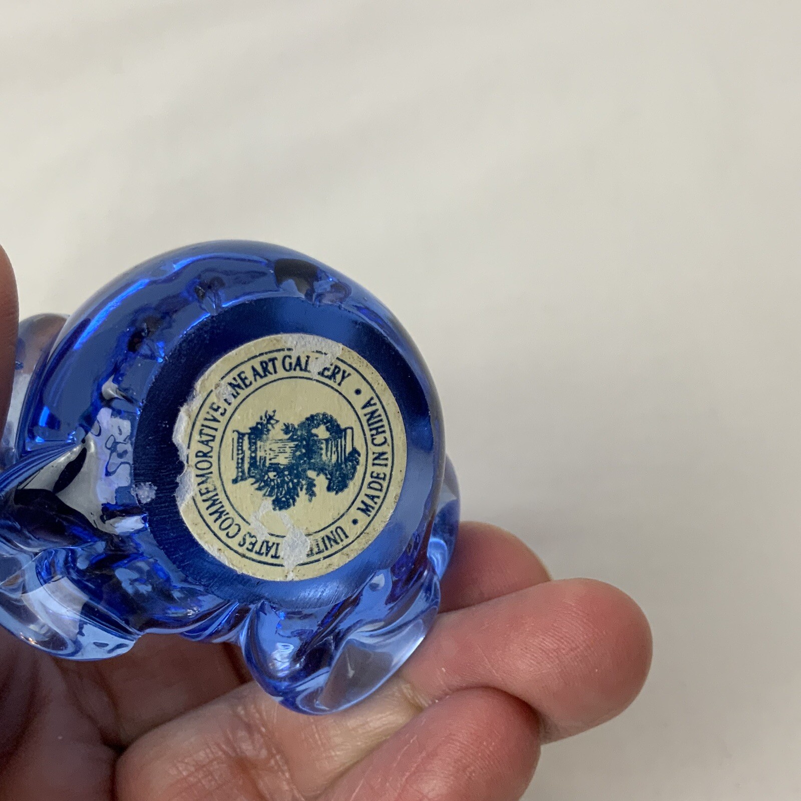 VTG Blown Glass Blue Bear Figurine United States Commemorative Fine Arts Gallery