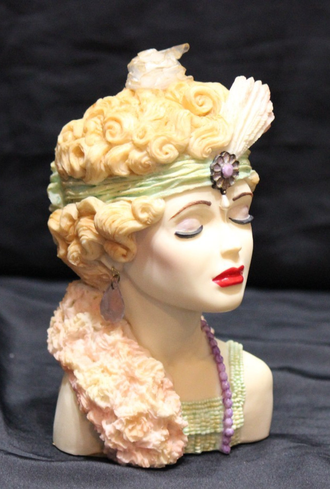 Cameo Girls Lady Head Vase Eve 1926 “Flapper Fatale” LV – 001 2000 Edition