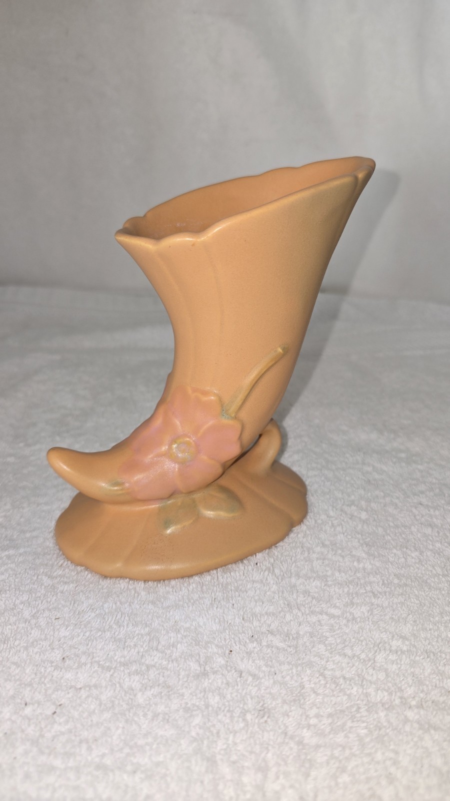 Weller Art Pottery Cornucopia Horn Vase Wild Rose Peach Green 6 INCHES (B)