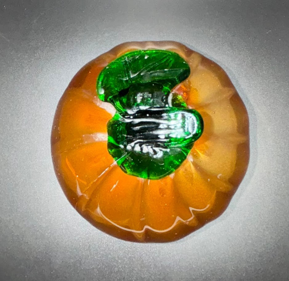 Hand Blown Art Glass Decorative Ribbed Pumpkin Orange and Green Stem/Leaf 7″