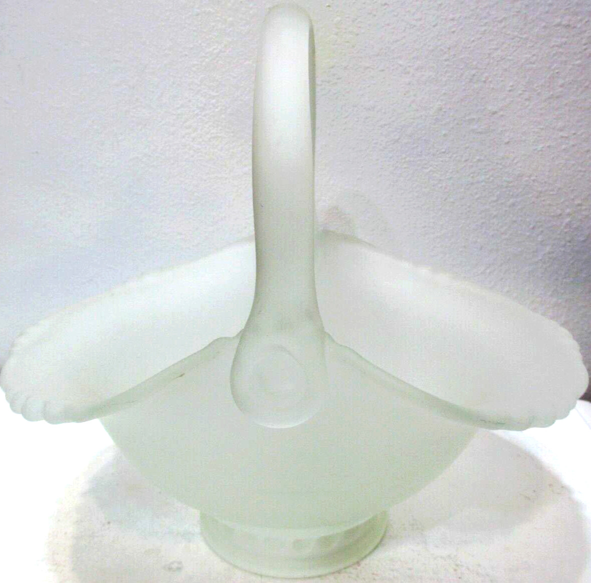 Beautiful Indiana Tiara Frosted Glass Basket Handle Stamped J.T. 10 1/4″ T