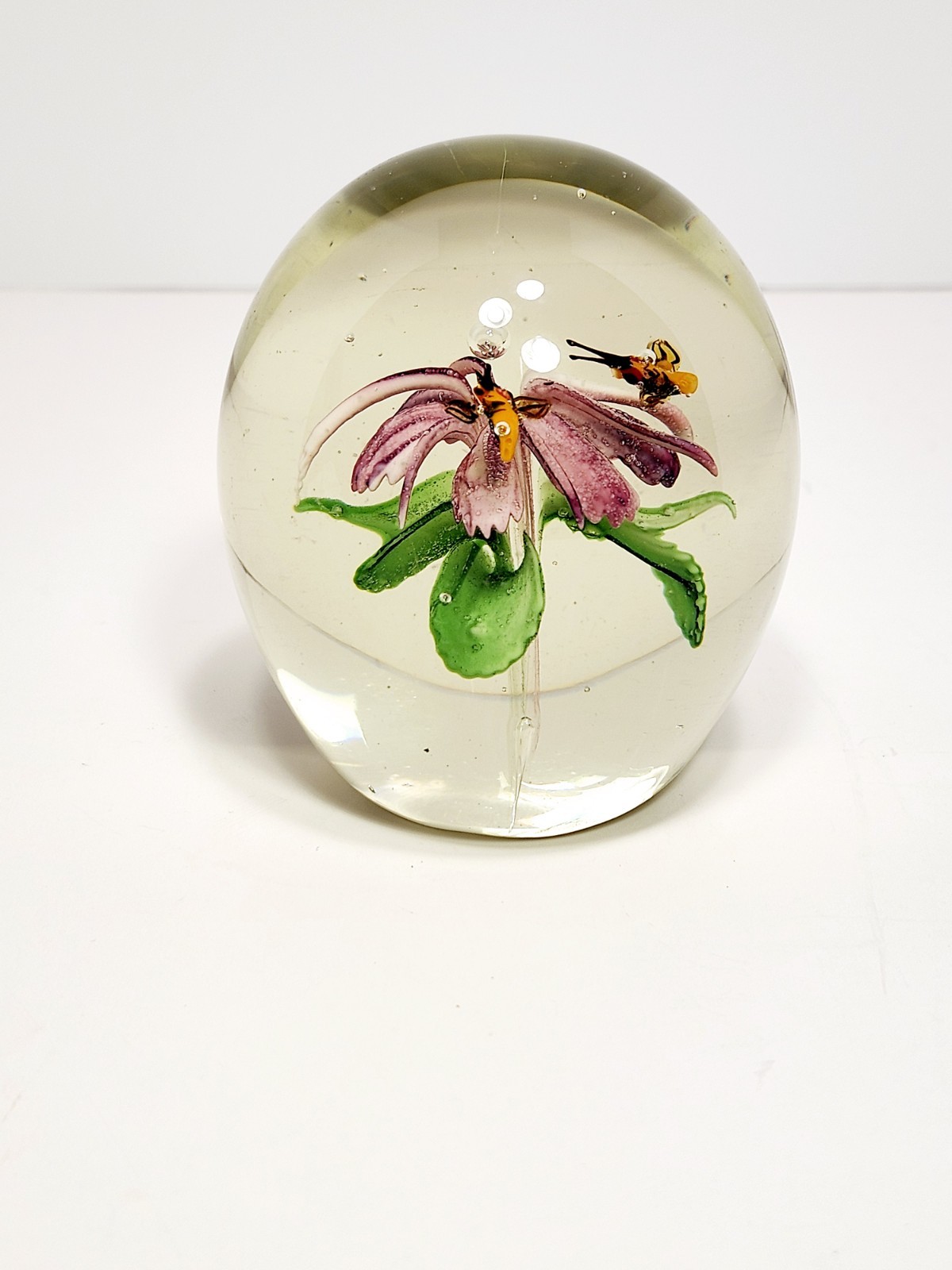 Handcrafted Silvestri Art Glass Paperweight Two Bees And A Purple Flower • VTG