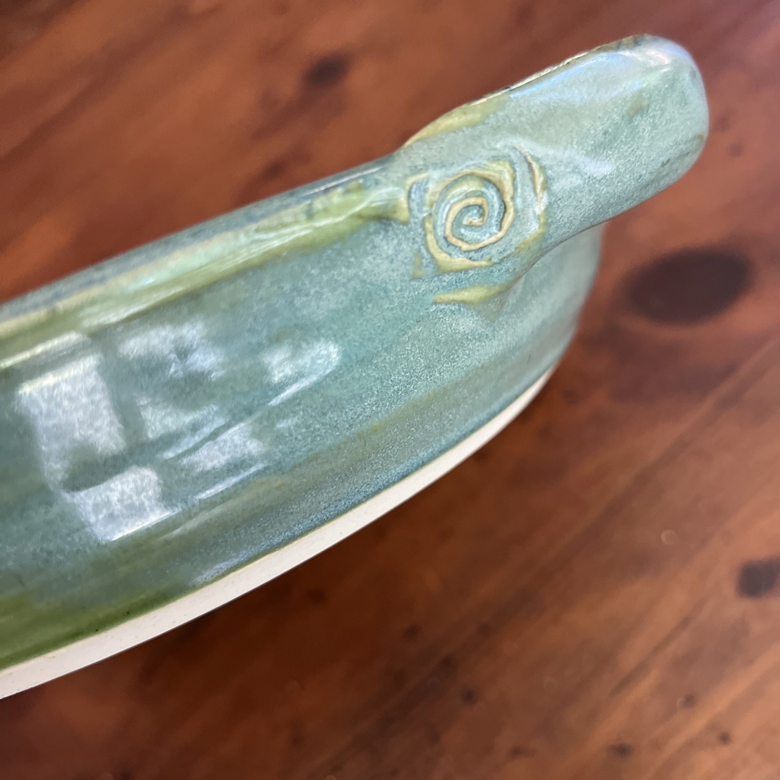 Signed Studio Pottery Platter Stoneware Swirling Blue Green Glaze 12″