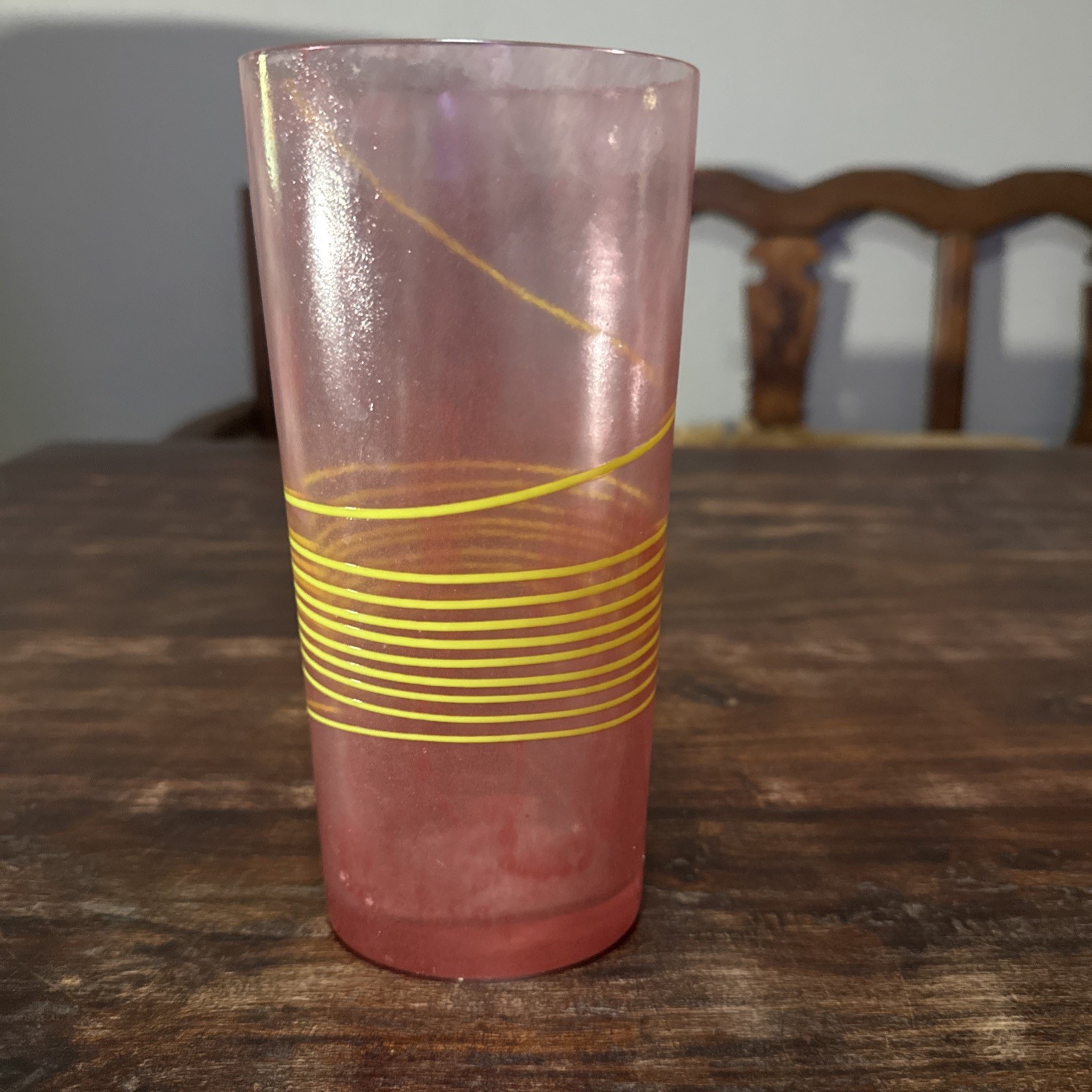 Kosta Boda Bertil Vallien Spiral 8″ Vase Pink & Neon Yellow Swirl Sweden- READ