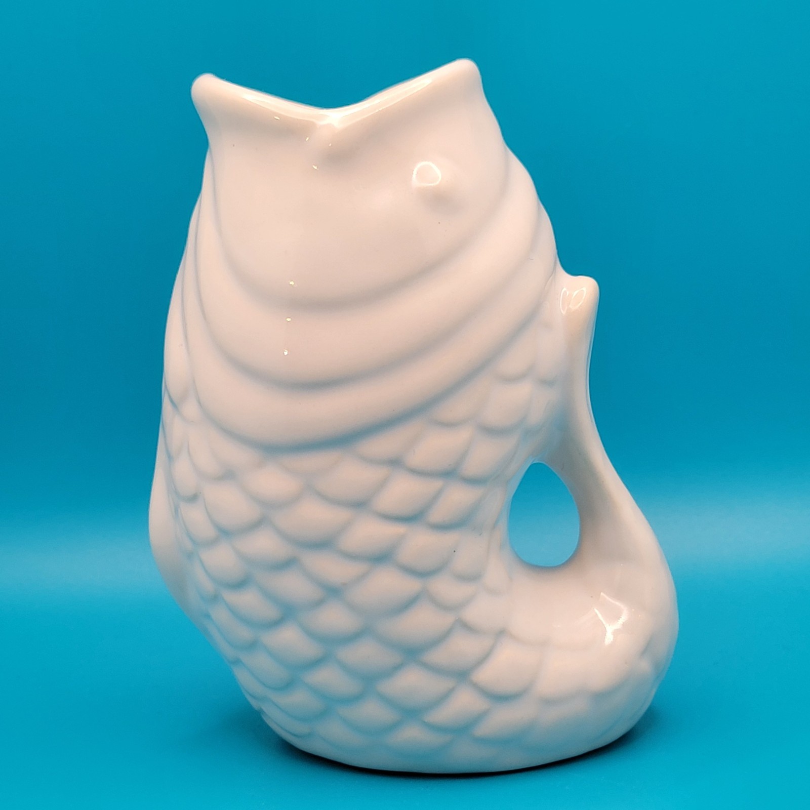 Coastal Living Seascapes White Fish Vase Ceramic Coastal Beach Nautical Decor