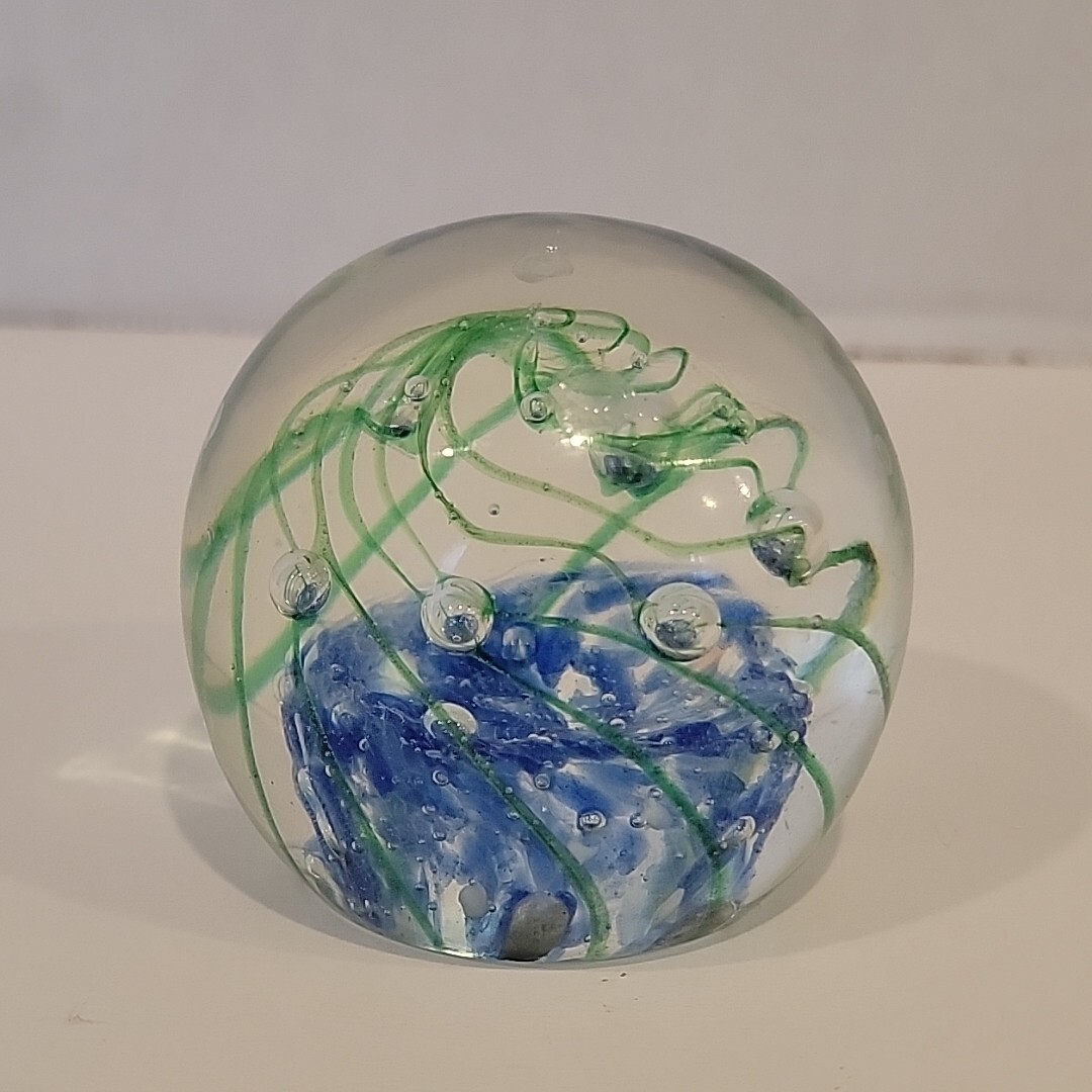 Vintage Paper Weight Art Glass Blue W/ Green Swirl Bullicante Round Sphere