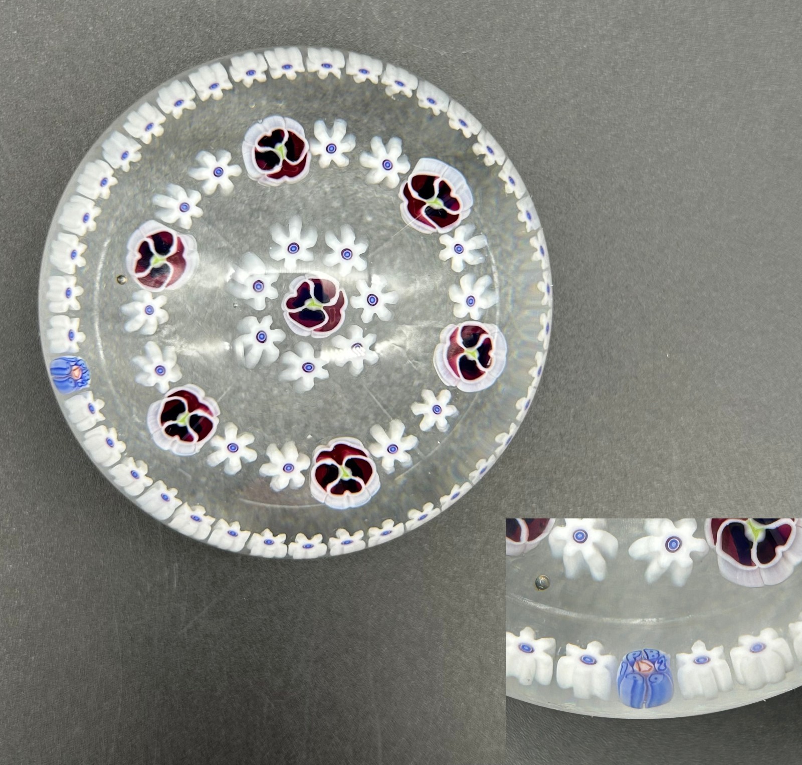 Parabelle Glass 1992 Classic Purple Pansy Millifiori Daisy Paperweight USA