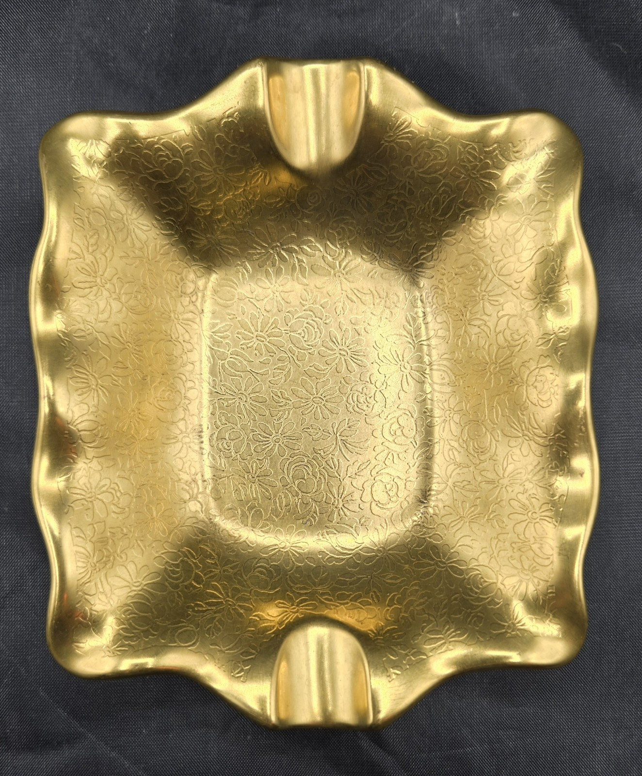Pickard China Made In USA Gold Gilt Ashtray #136 5″ Length Vintage