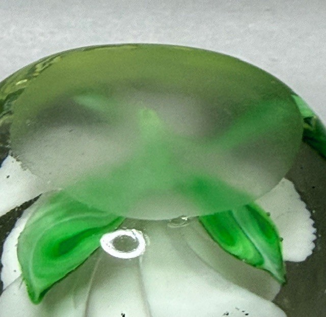2 pc Art Glass Paperweight Lampwork Floral, Flower Design 3″ and 2.5″ Two Sizes