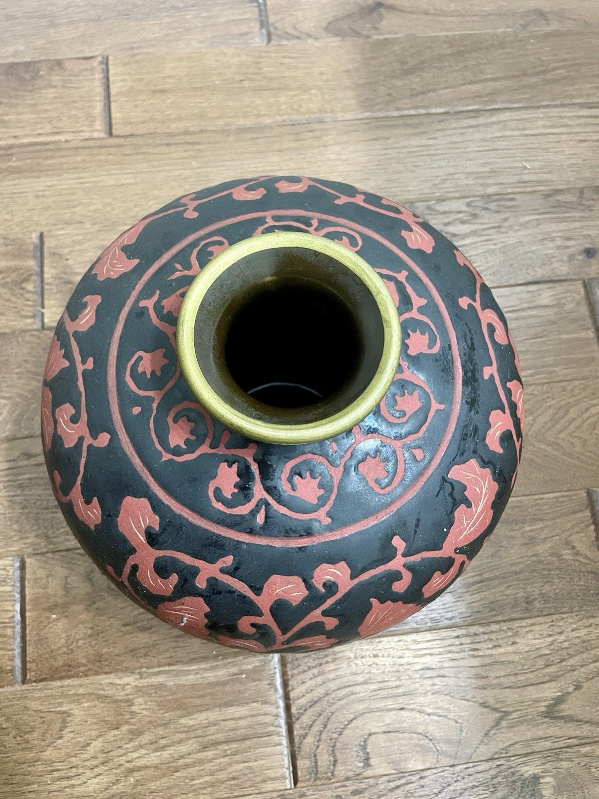 Vintage Black And Red Asia Target Vase