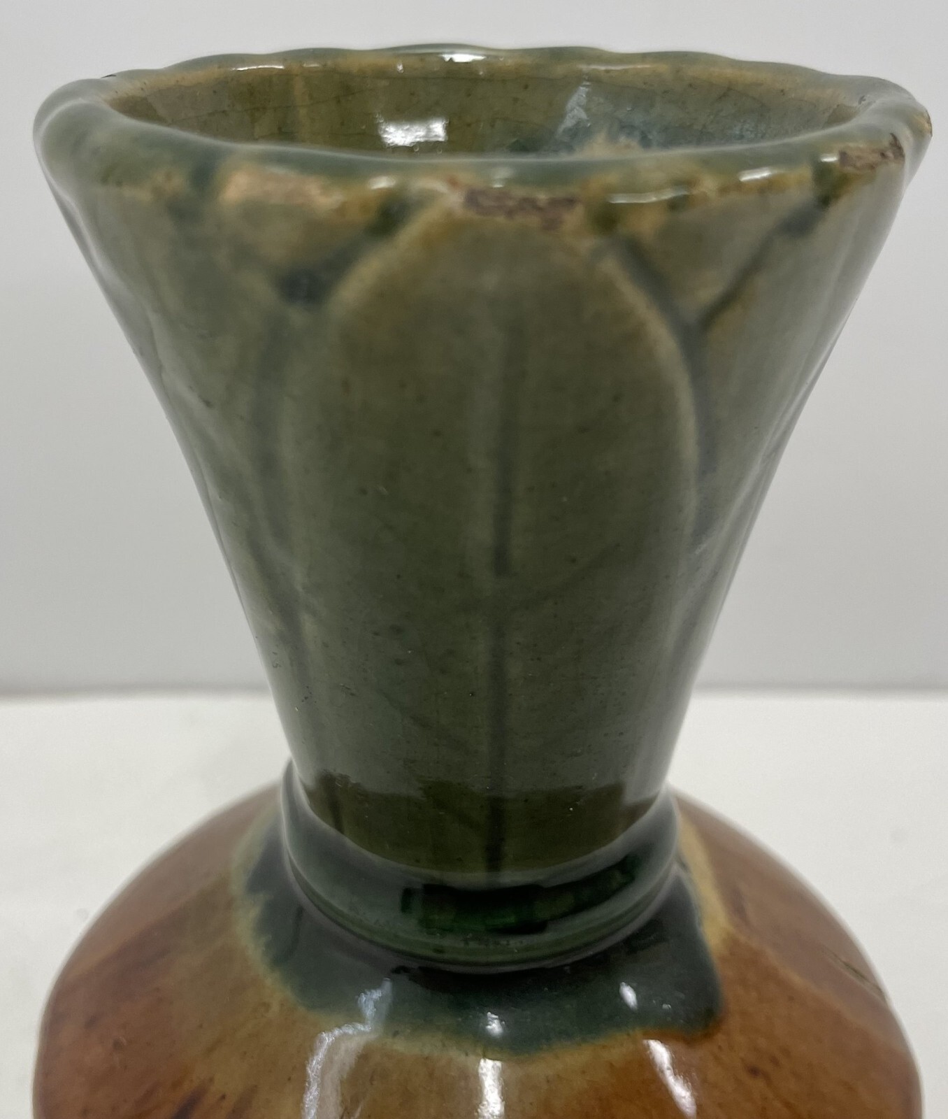 Antique Brantford Canada Pottery Stoneware Vase 5 3/4″ Height