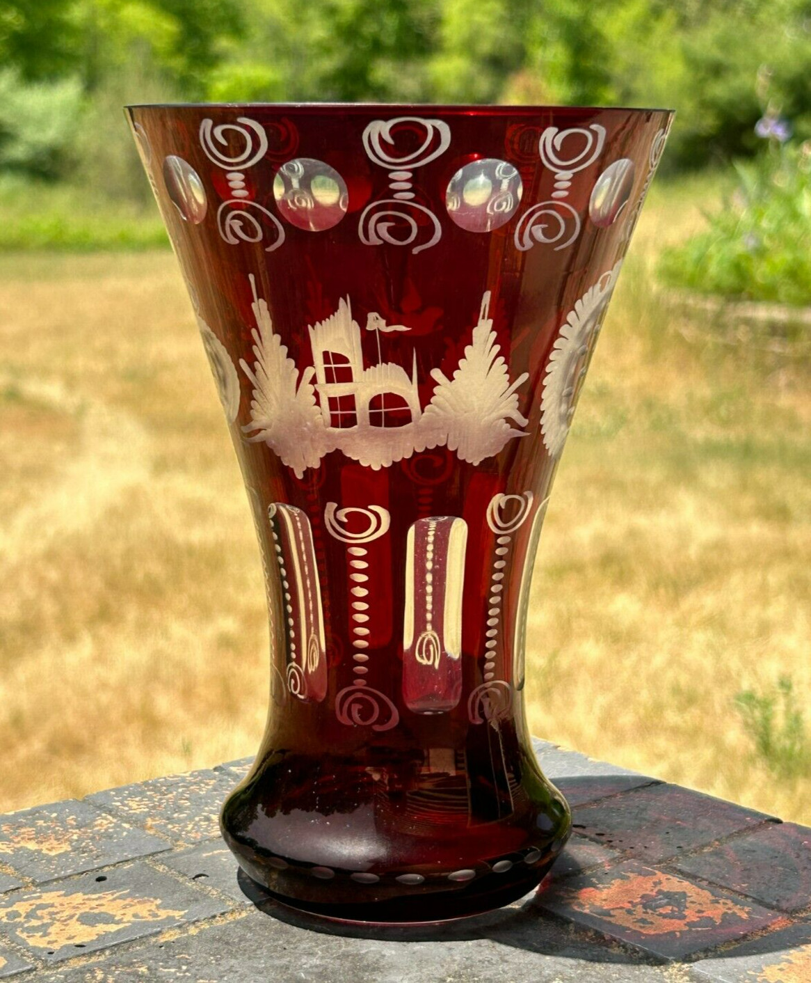 VERY GOOD! Vintage 7″ BOHEMIAN RUBY CUT TO CLEAR TRUMPET VASE