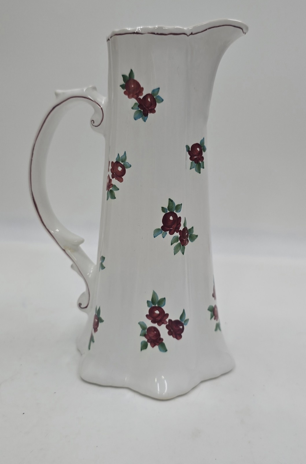 Andrea by Sadek White Ceramic Pitcher Vase Red Rose Floral Scalloped Rim Decor