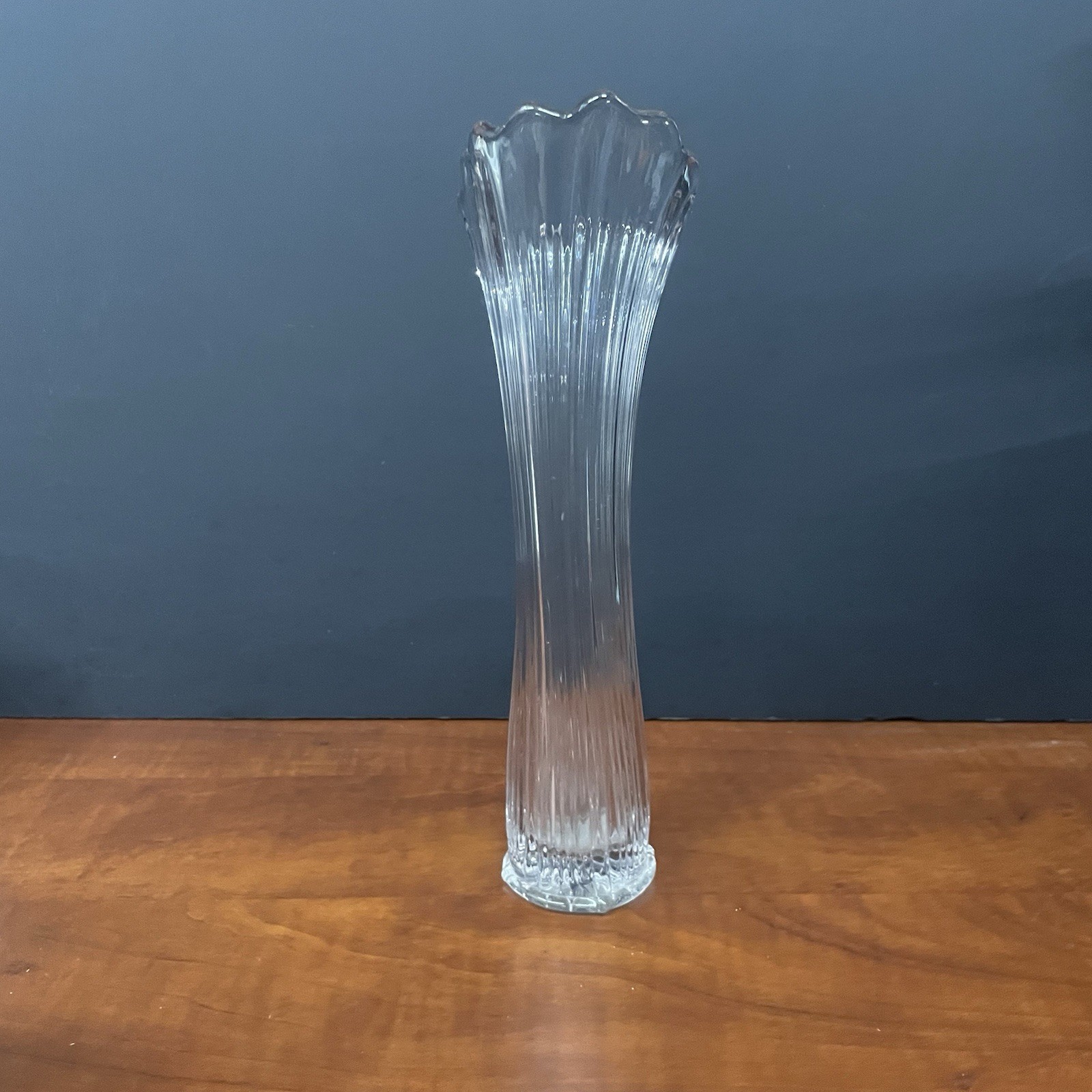 Vintage MCM Clear Swung Art Glass Finger Vase 9.75”