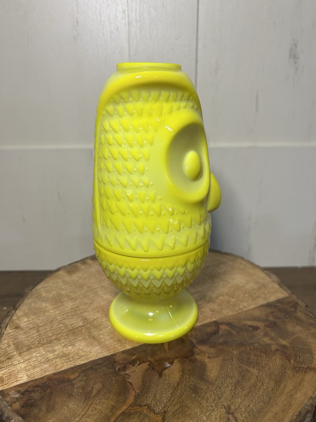 MOSSER VIKING MOLD DANDELION YELLOW GLASS OWL FAIRY LAMP LIGHT NEWEST RELEASE