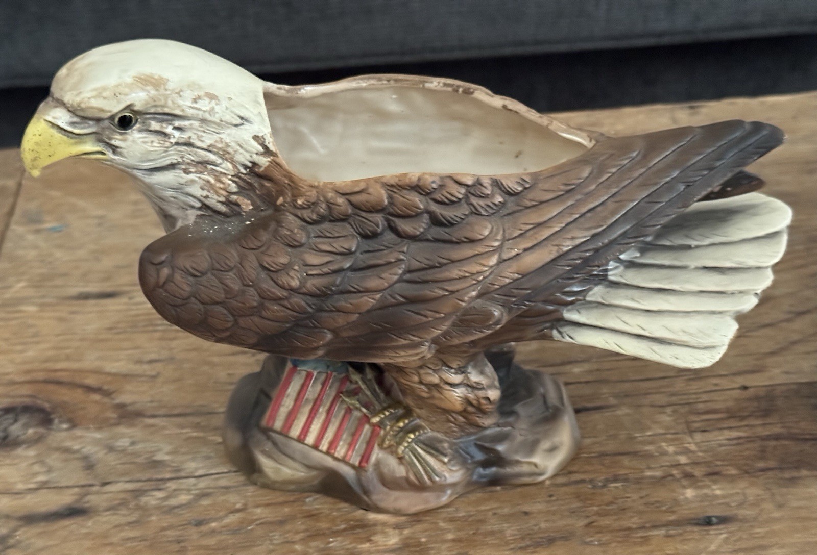 VTG AMERICAN BALD EAGLE CERAMIC PLANTER VASE INARCO 1964 Cleveland, Ohio E-2310