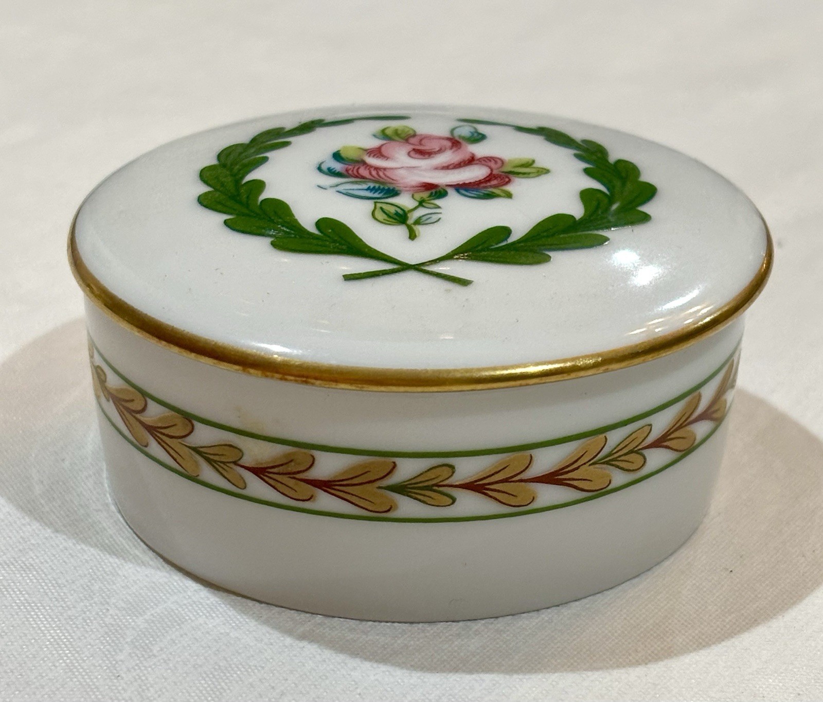 Georges Boyer Limoges Porcelain Round Decorative Box Floral Pattern