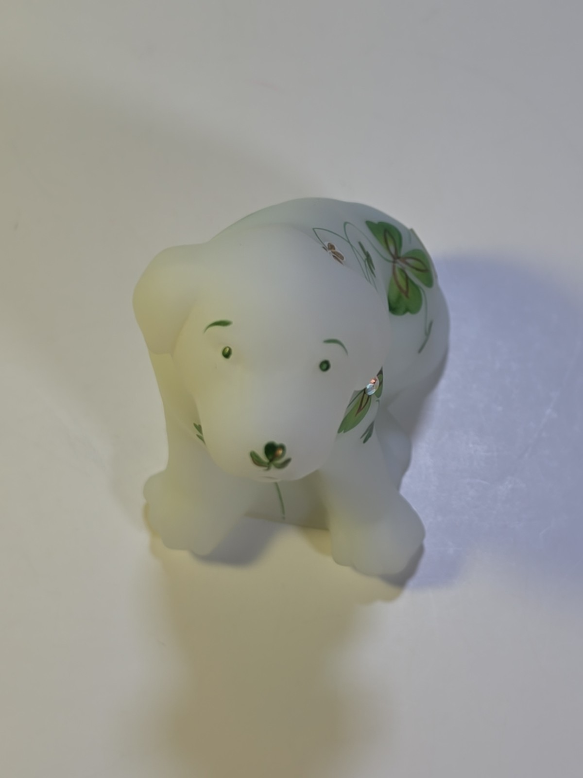 Fenton Opal Satin Labrador Puppy Irish Treasures w/Painted Shamrocks & Gem