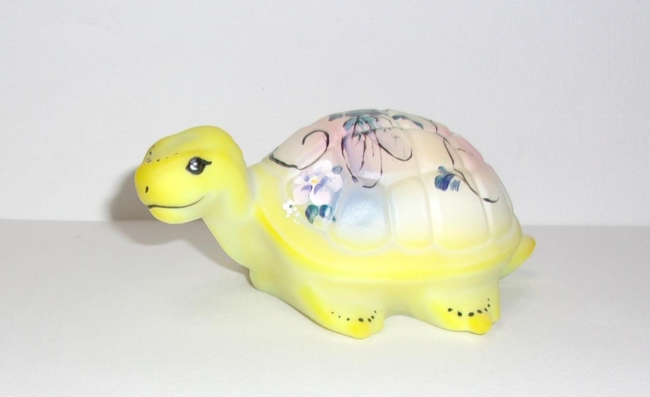 Fenton Glass Dandelion Yellow Gentle Landing Turtle Figurine Ltd Ed 7/32 M Kibbe