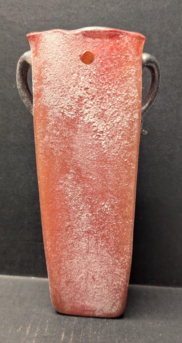 DESIGN GUILD Scavo Triangular Romanian Art Glass Wall Pocket Vase Rust 10.5″