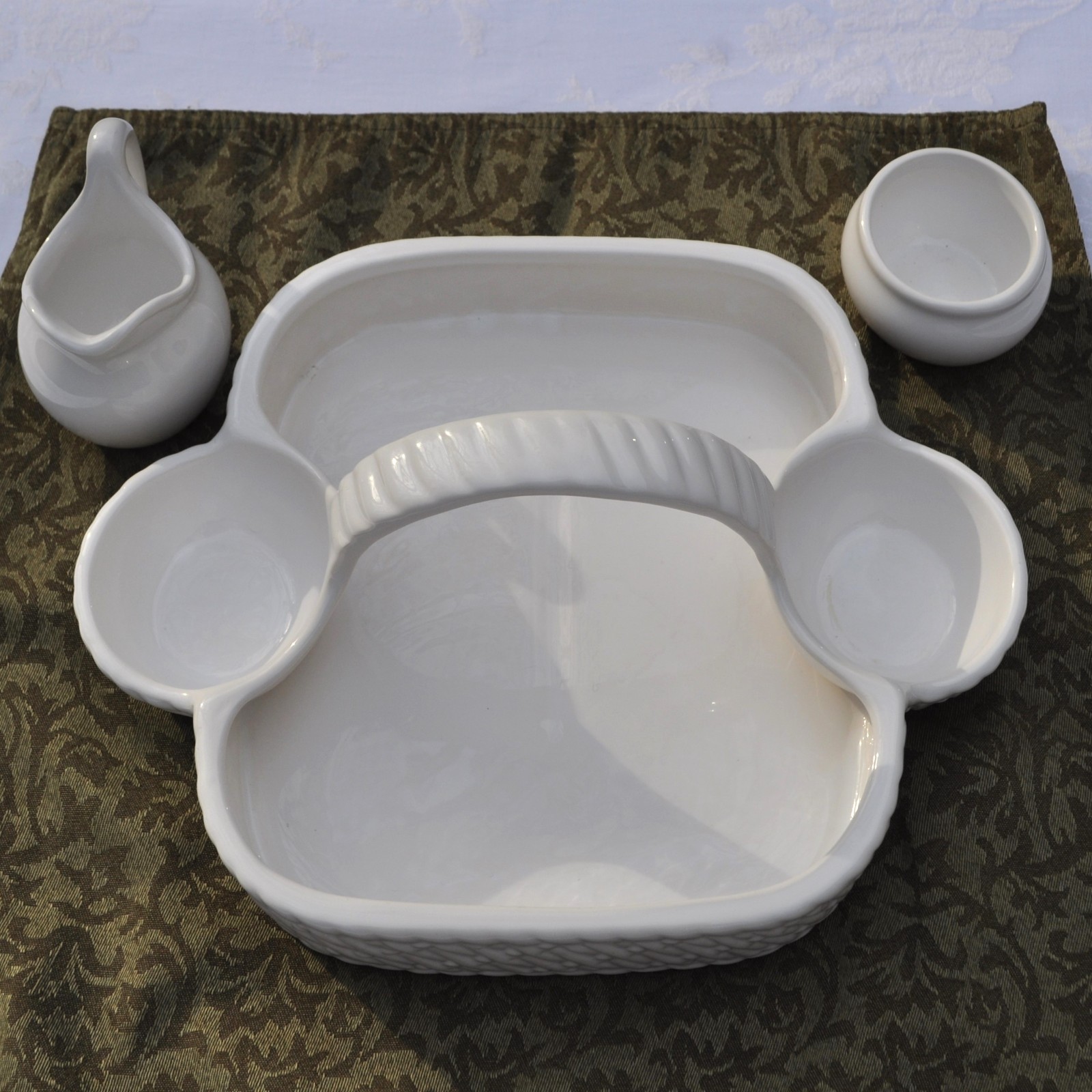 Ceramic Strawberry Basket Weave Server w/ Cream & Sugar Sur la Table Portugal