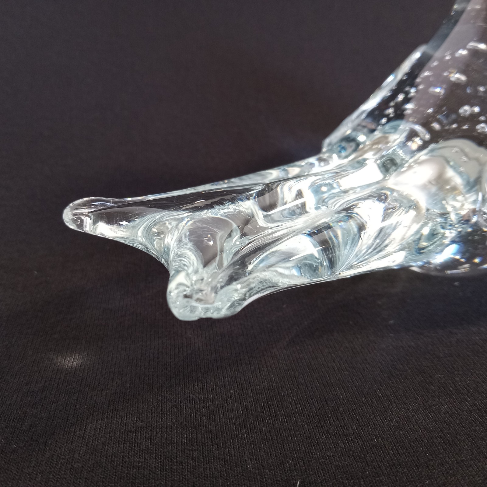 Clear Art Glass Bird Paperweight Figurine 5″ Long Controlled Bubbles 1 Pound