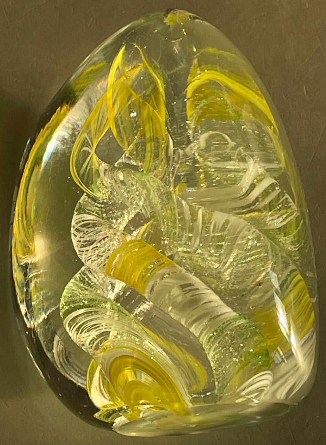 VTG Triangle Studio Art Glass Paperweight Yellow Green White Swirls Bubbles 4″