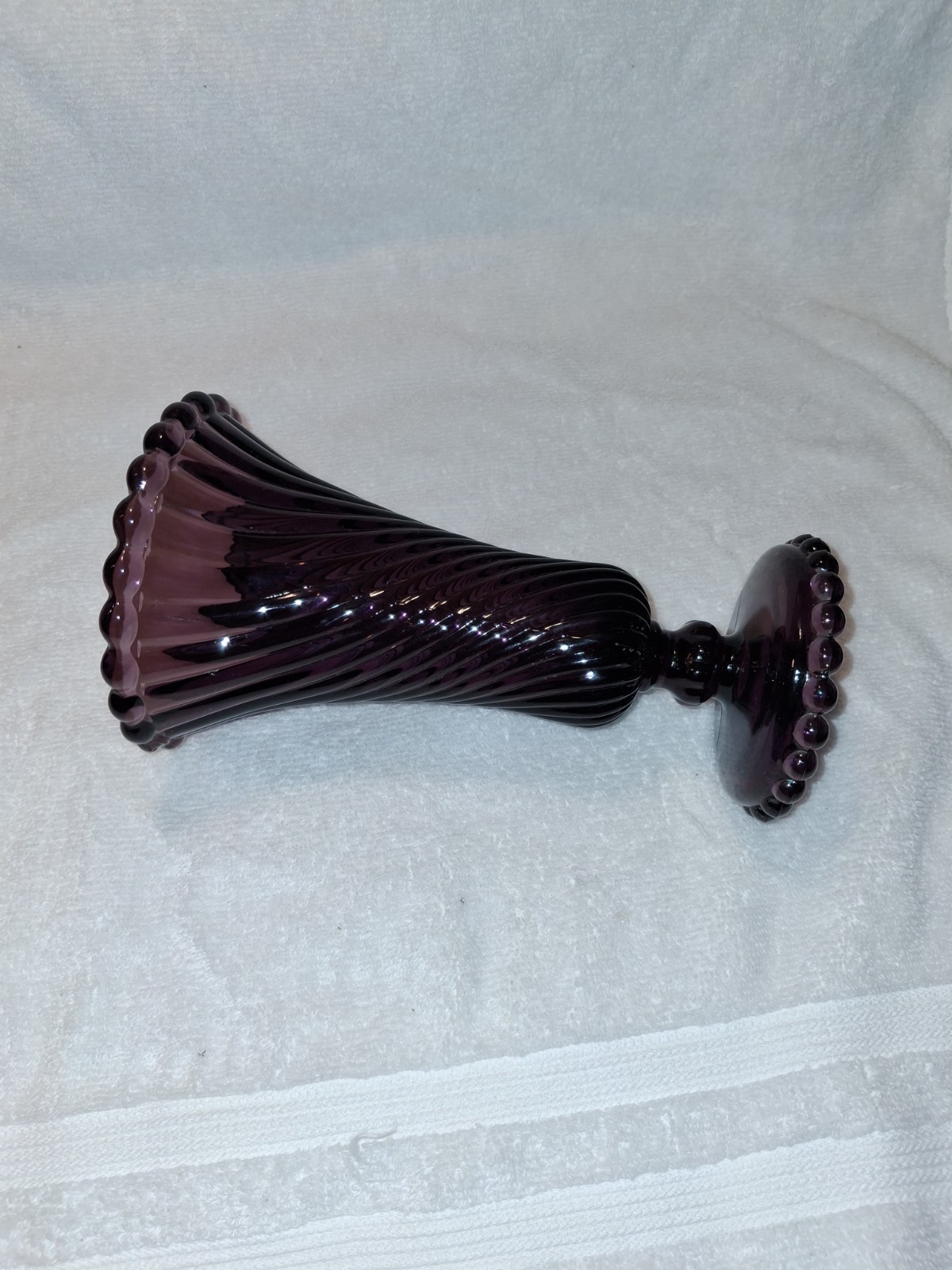 Westmoreland Amethyst And Ball Vase
