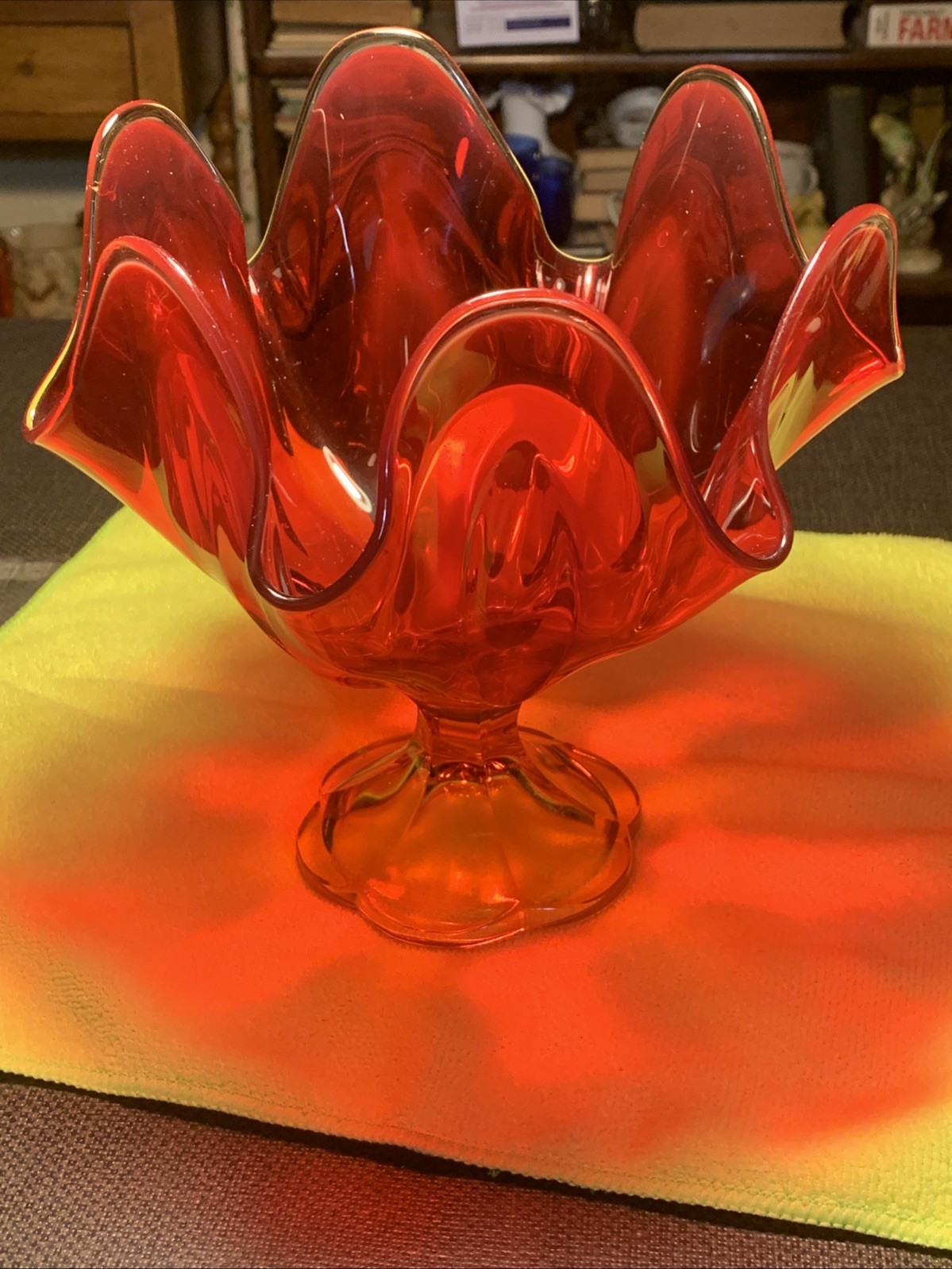 Vintage L E Smith Amberina Handkerchief Art Glass Compote /Vase 8″