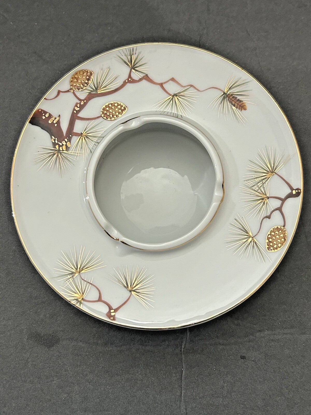 VINTAGE FUJII CHINA Large Round Bowl Ashtray in Pine Cone Pattern