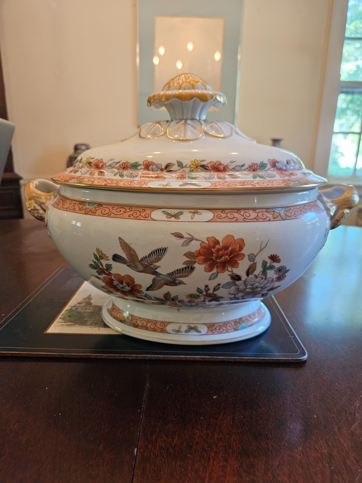Vintage Mottahedeh Handled Soup Urn White with Bird and Floral Motif, Gold Trim