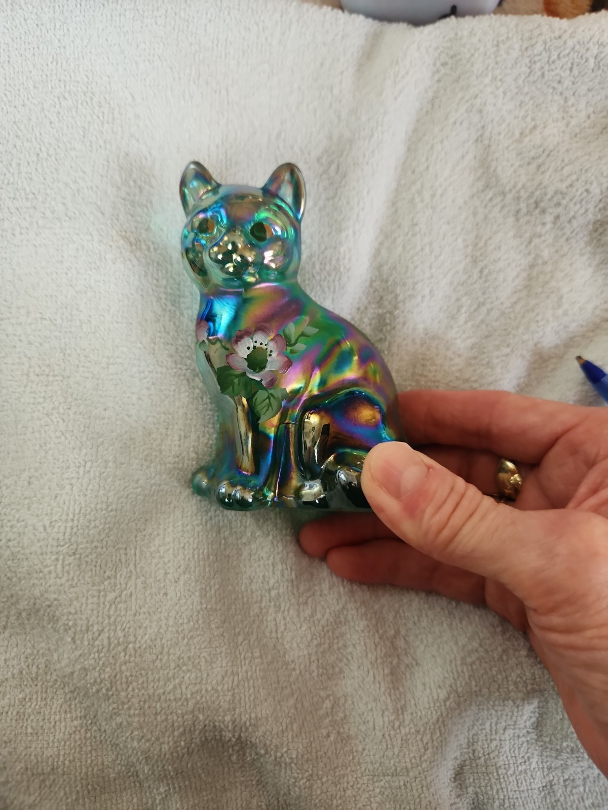 Purple Carnival Glass Fenton Cat Figurine Hand Painted With Sticker Stamped Logo
